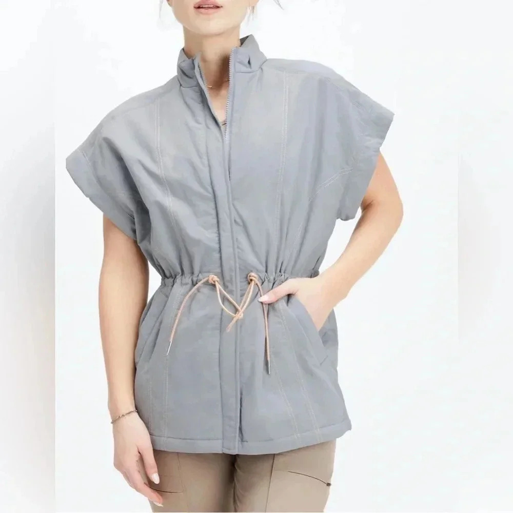 FABLETICS Riley Woven Trapunto Vest Size Medium